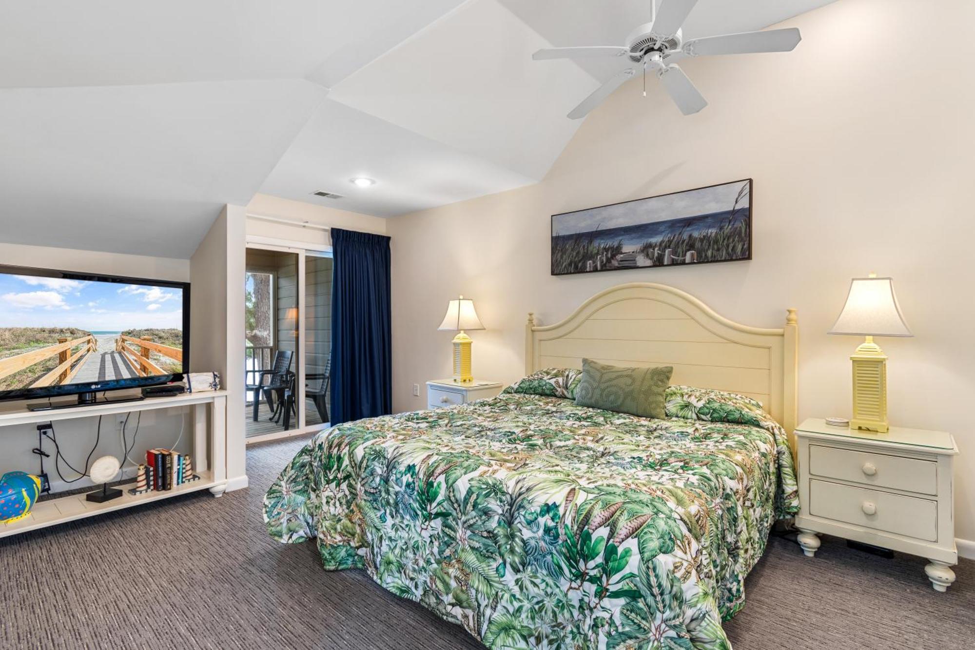 Litchfield Beach & Golf Resort Екстериор снимка