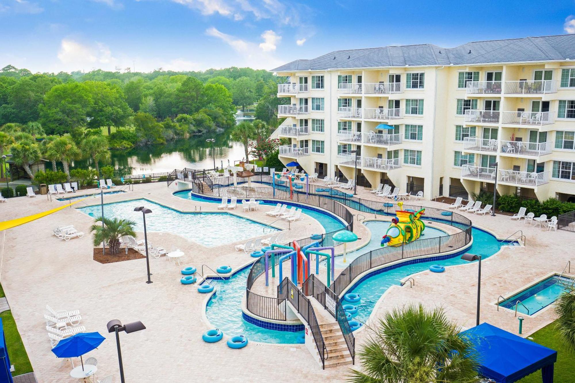 Litchfield Beach & Golf Resort Екстериор снимка
