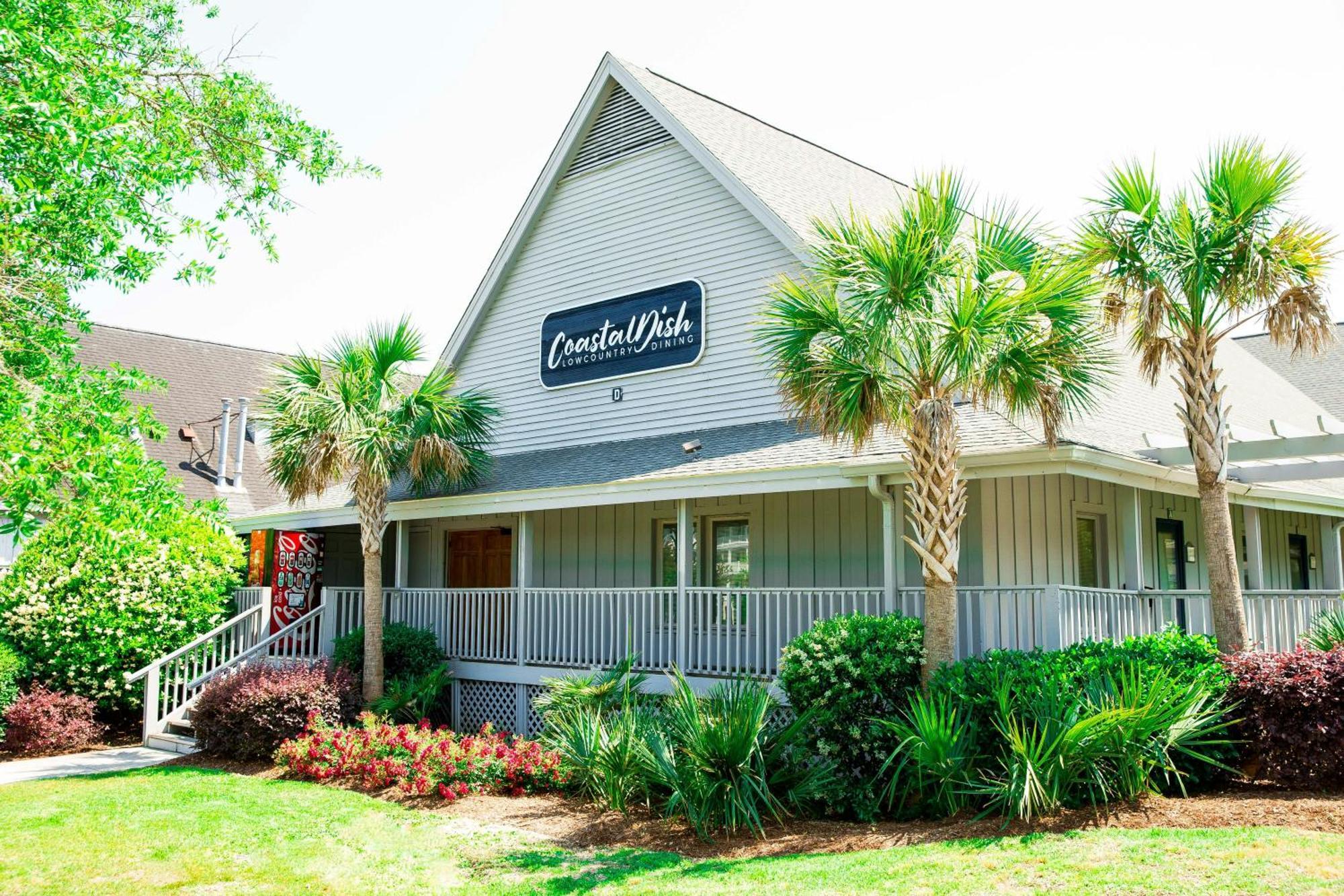 Litchfield Beach & Golf Resort Екстериор снимка